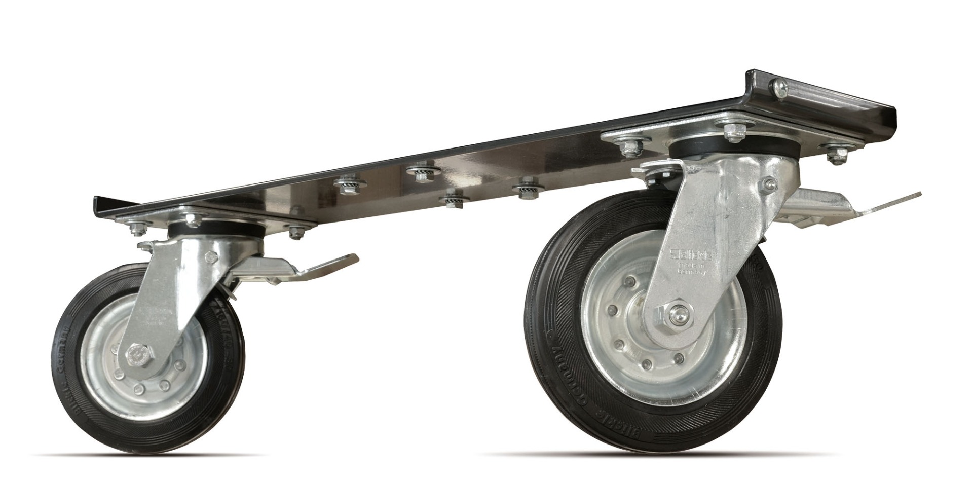 Remko 1002537 Zwenkwielenset met rem tbv CLK 120/150/170 RV