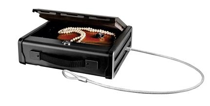 Masterlock PP1KML Compacte Safe met sleutel en kabel
