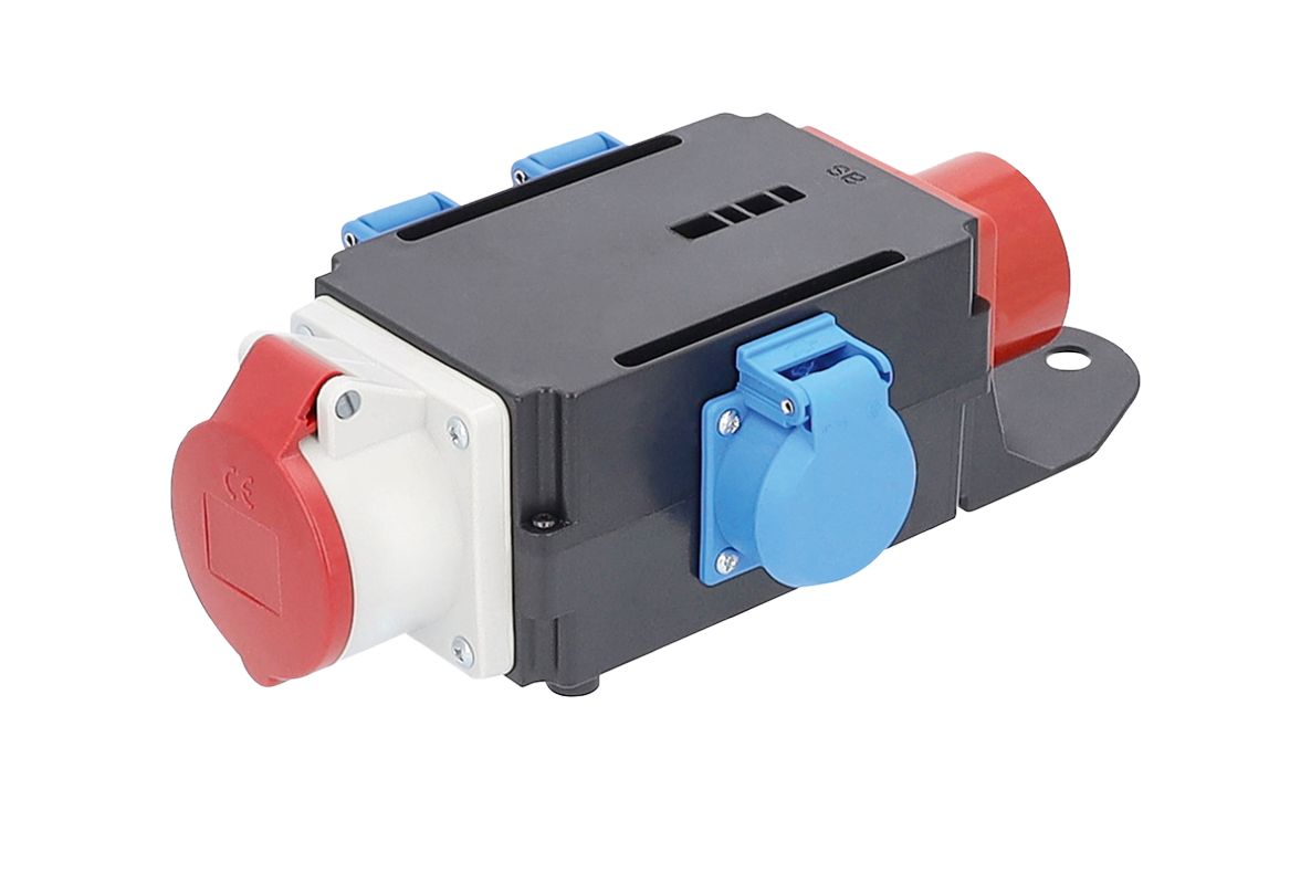 Schwabe 60520 CEE MIXO Adapter 400V/16A IP44 5-polig BRIGACH